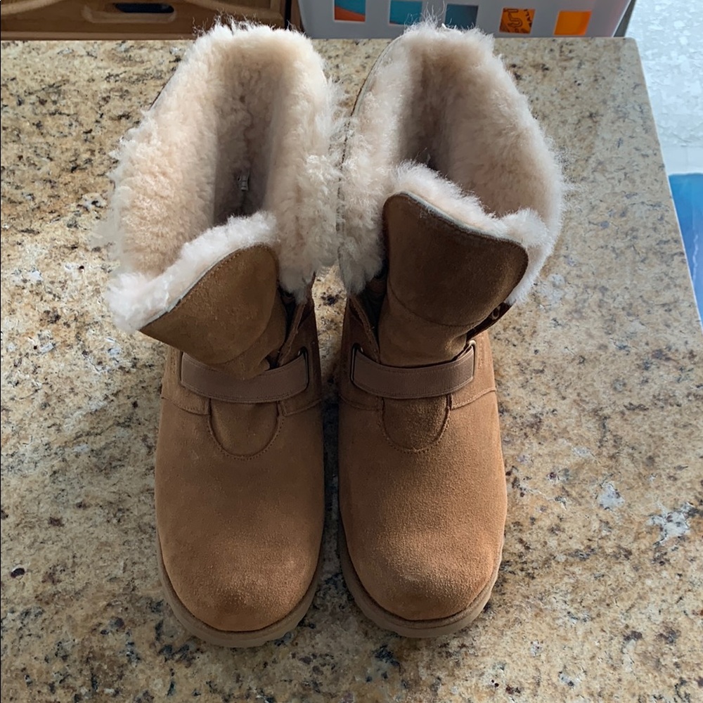 UGG Cozy Shearling-Lined Brown Boots